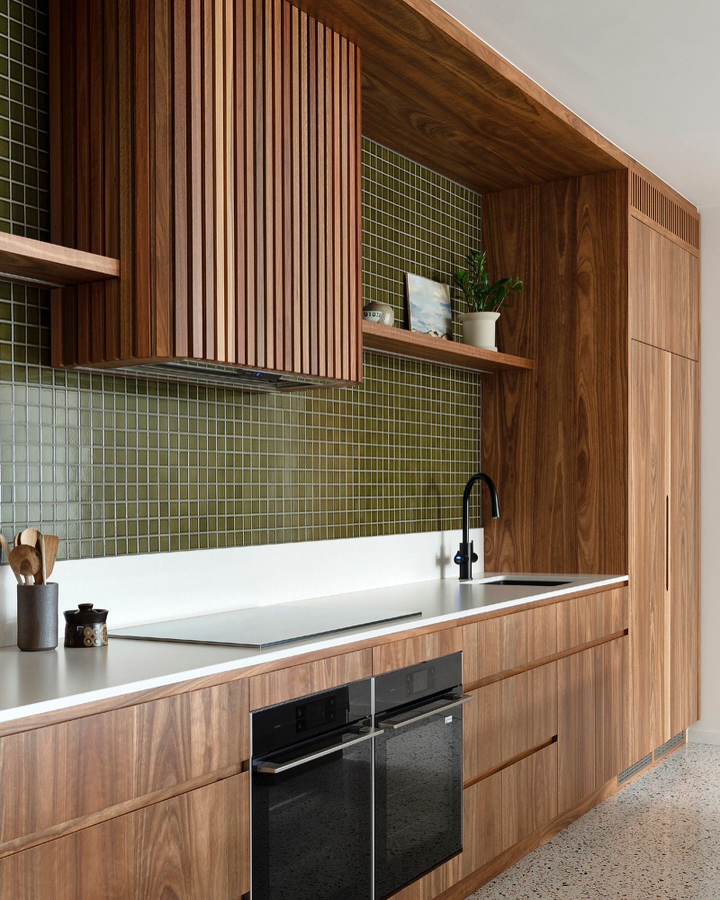 Value & reuse: sustainable construction and circular economy